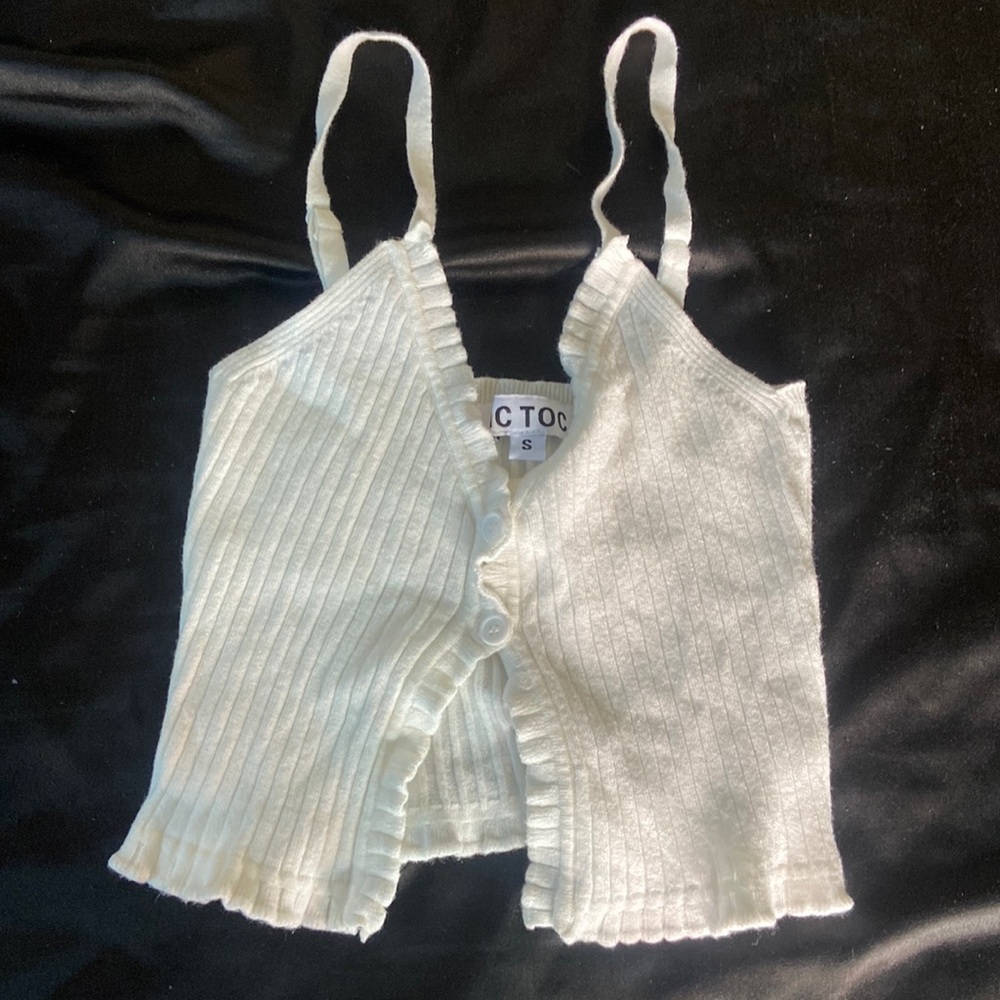 White crop top